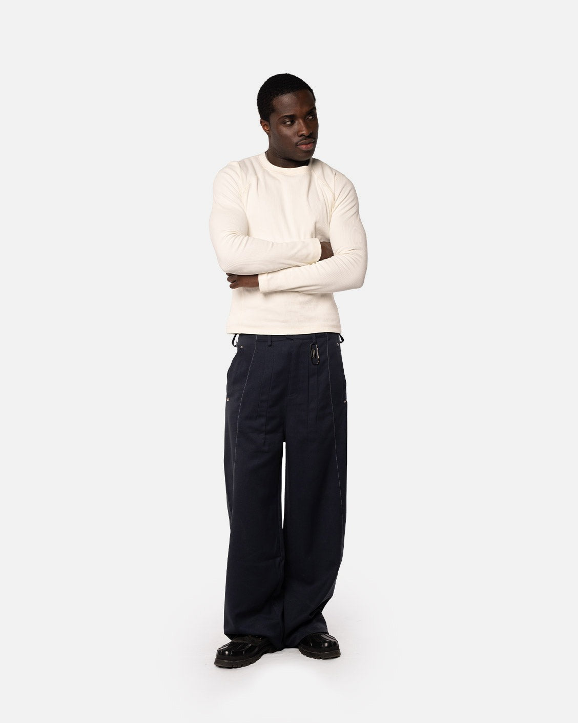 Office Quicky Pants Navy, product view 3 on a light grey background