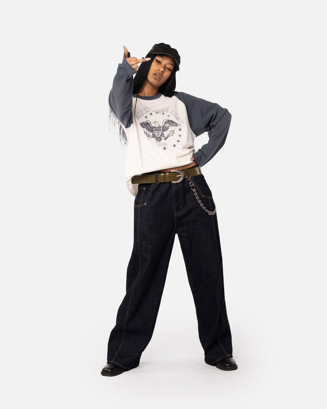 Federal Raglan Longsleeve Light Navy, product view 3 on a light grey background