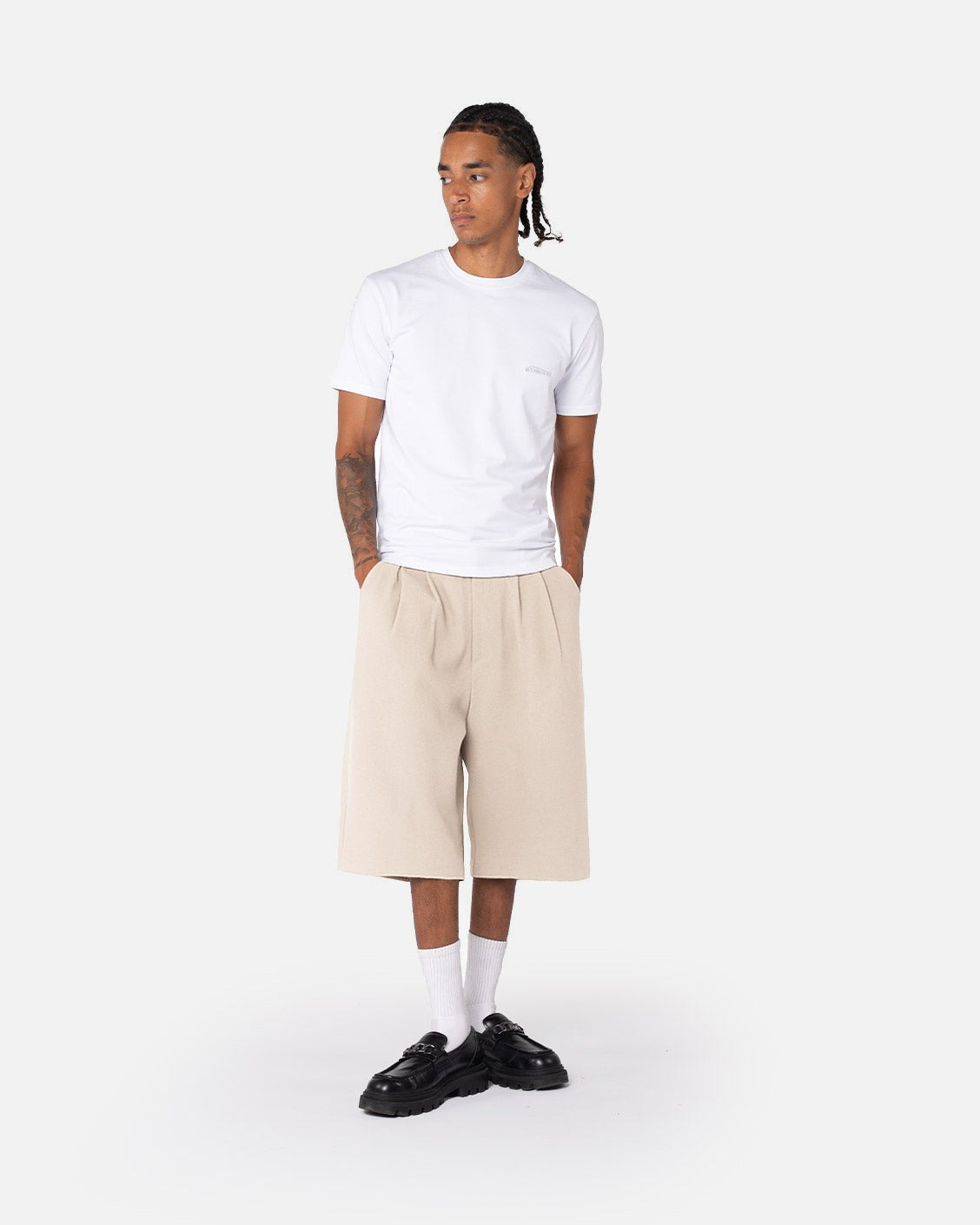 Tailored Pleat Shorts Beige, product view 2 on a light grey background