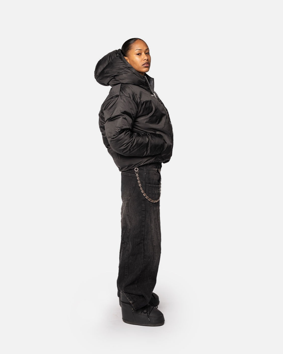 Apex Puffer Black, product view 7 on a light grey background