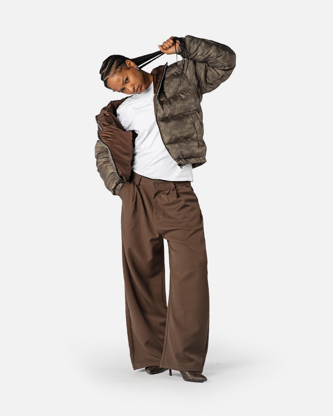 Reversible Snake Camou Puffer Moss, product view 2 on a light grey background
