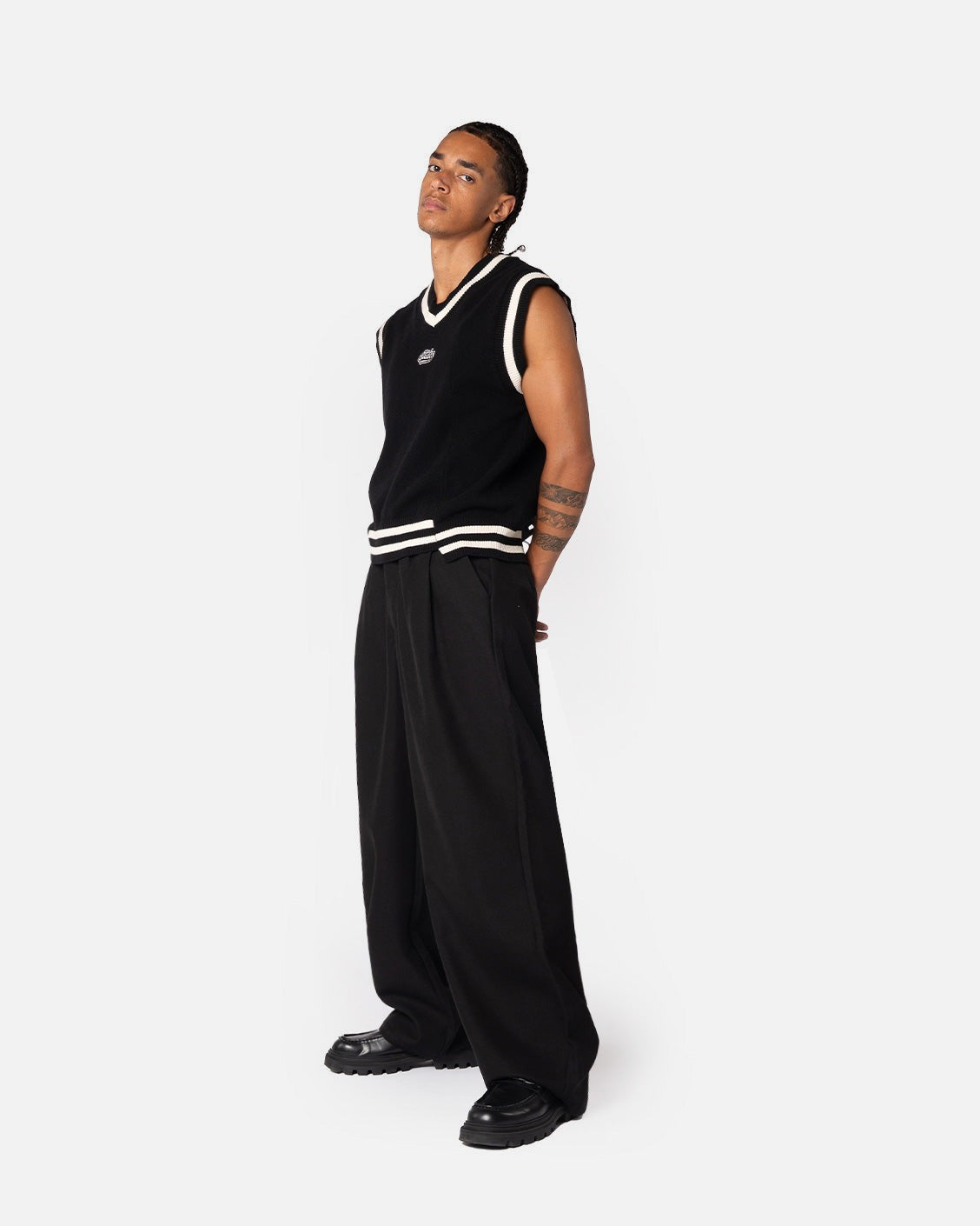 Tailored Pleat Pants Black, product view 7 on a light grey background