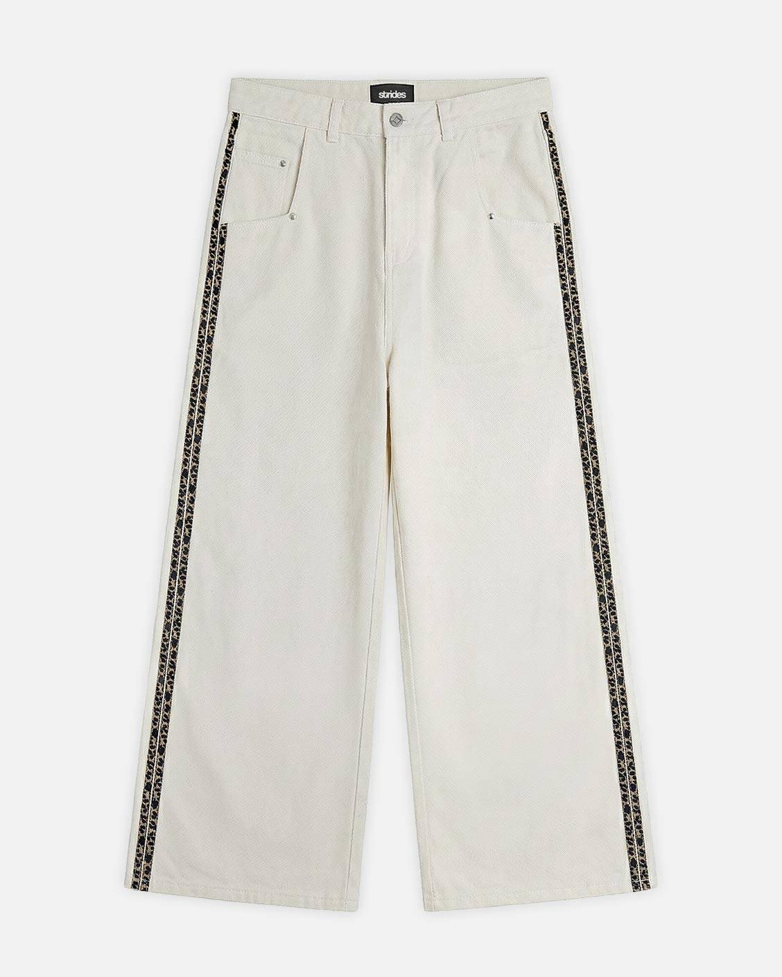 Track Denim White Leo, flat lay, front view on a light grey background