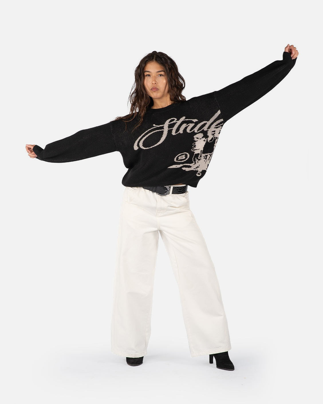 Echoes Knit Sweater Black, product view 2 on a light grey background