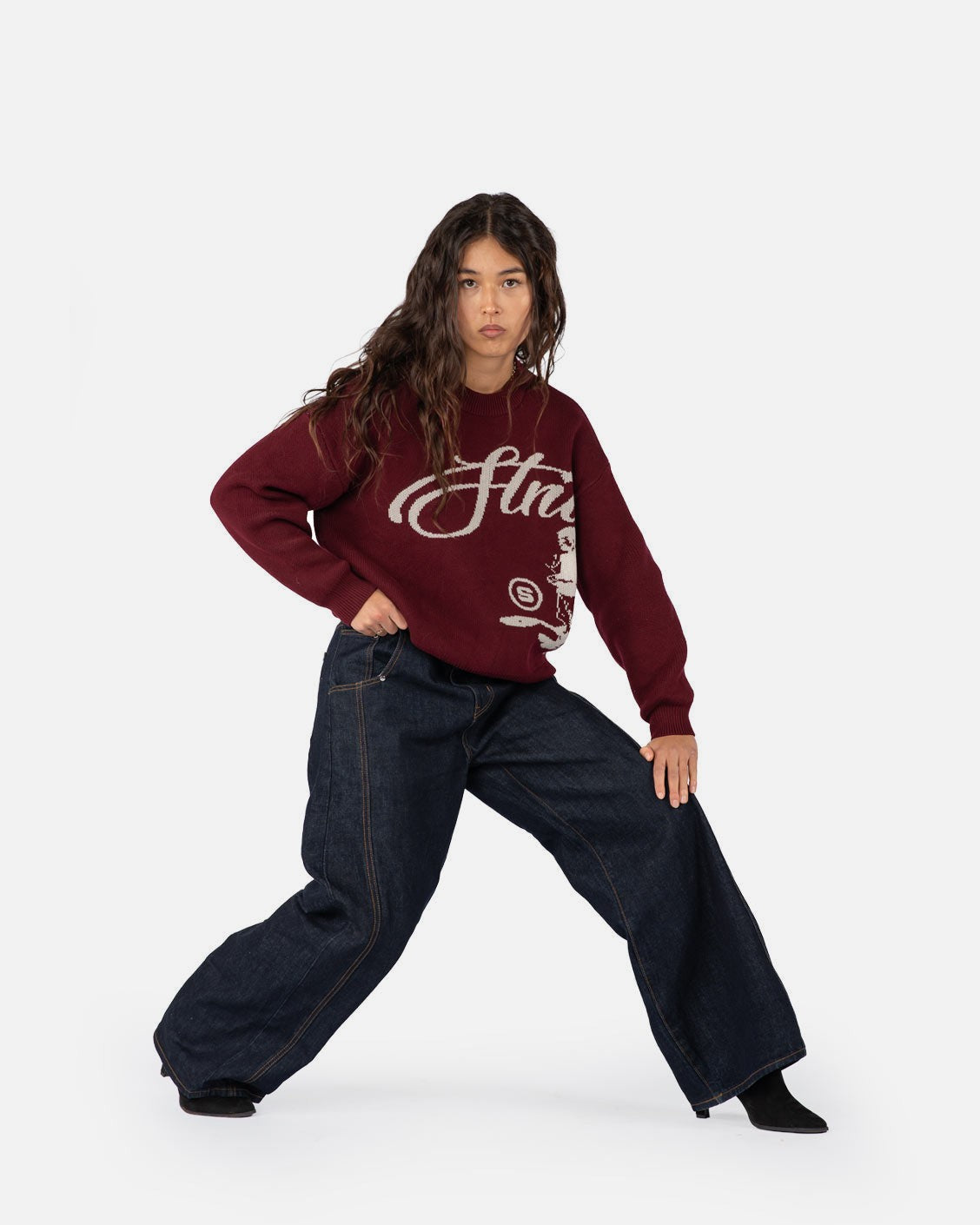 Echoes Knit Sweater Bordeaux, product view 2 on a light grey background