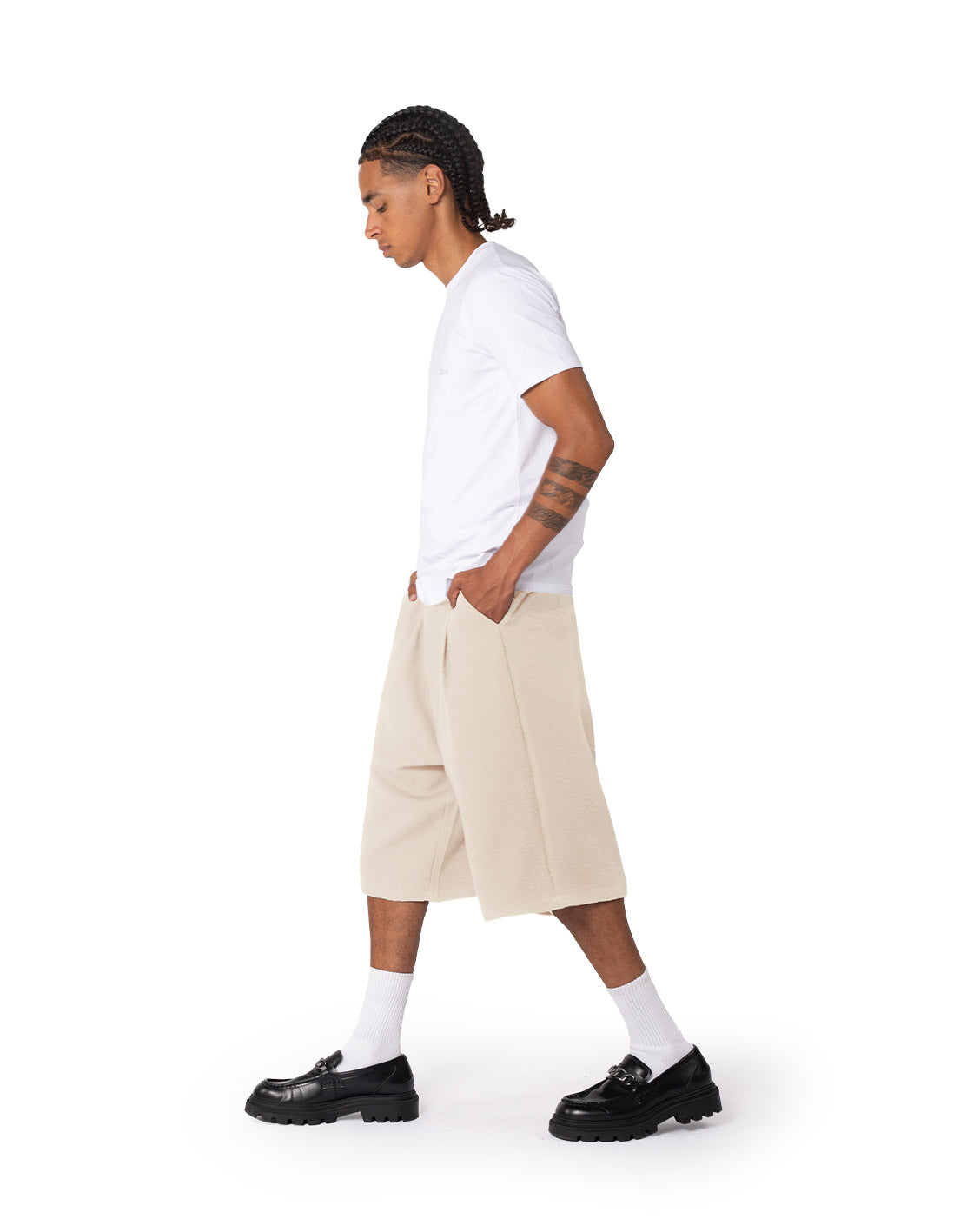 Tailored Pleat Shorts Beige