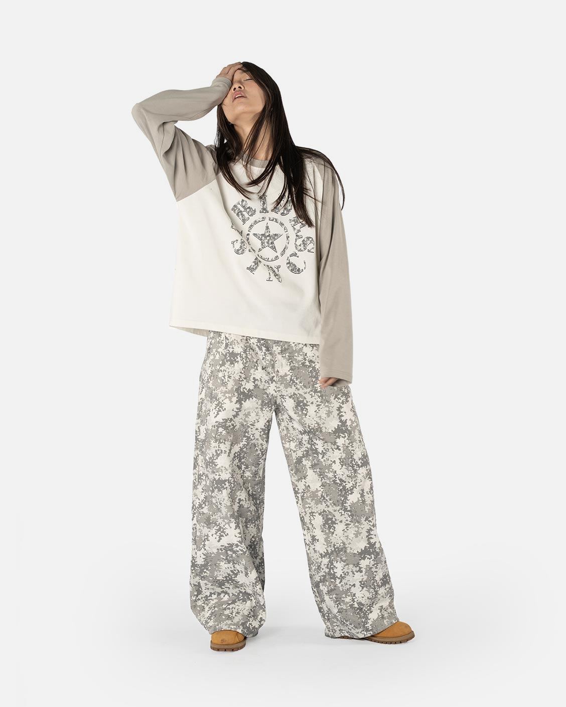 Snow Camou Longsleeve, product view 1 on a light grey background
