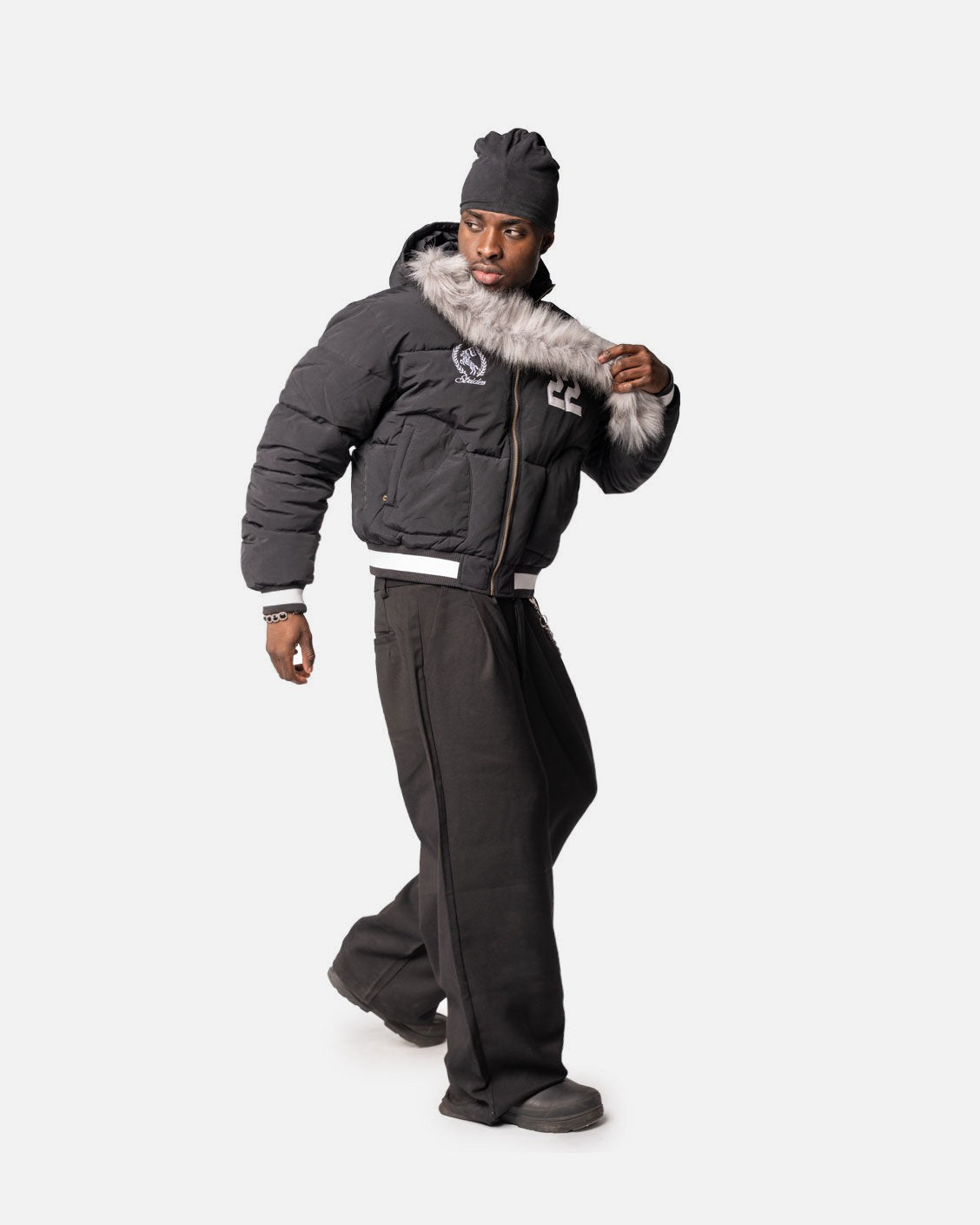 Royal Fur Puffer Black, product view 2 on a light grey background