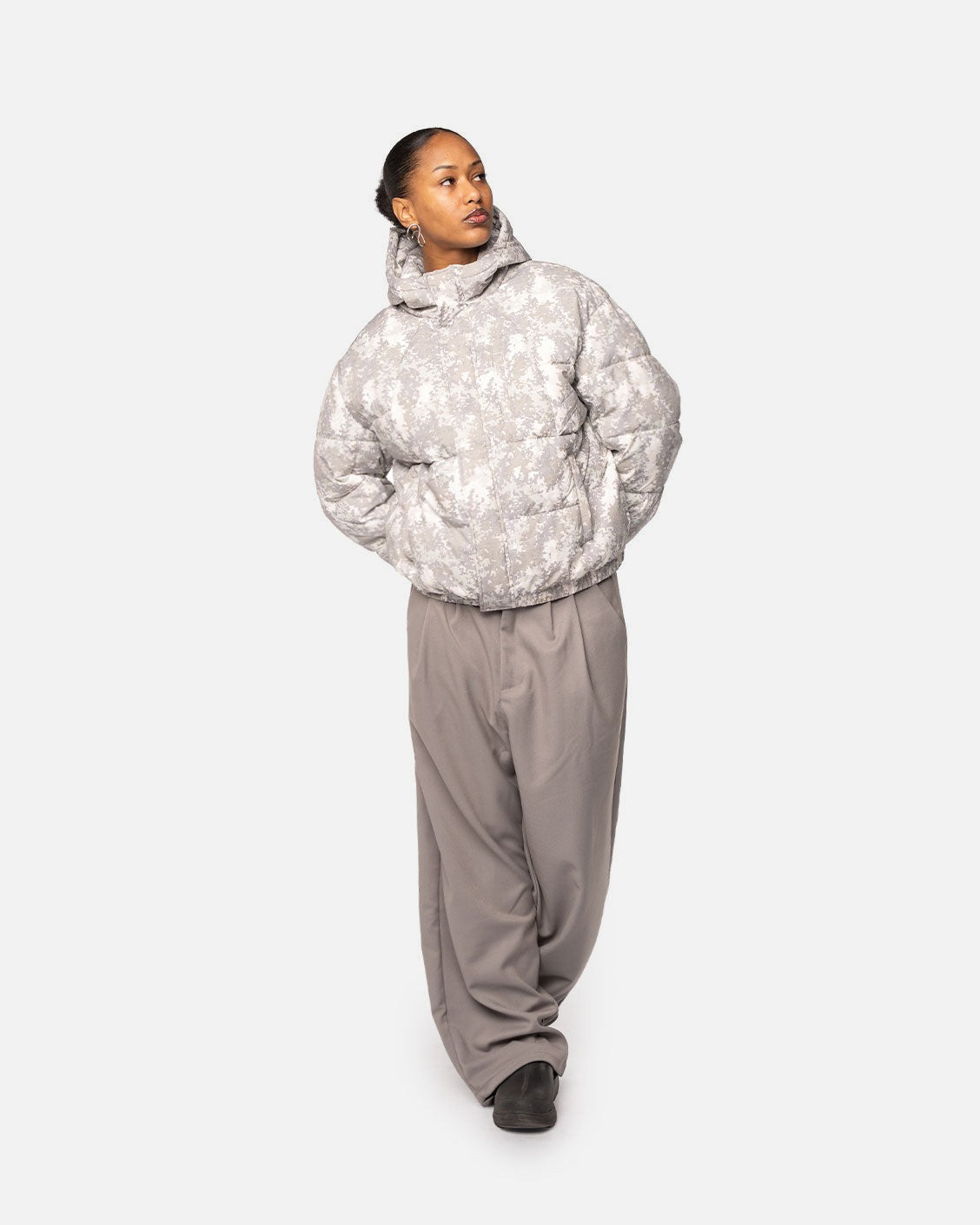 Apex Puffer Snow Camou, product view 6 on a light grey background