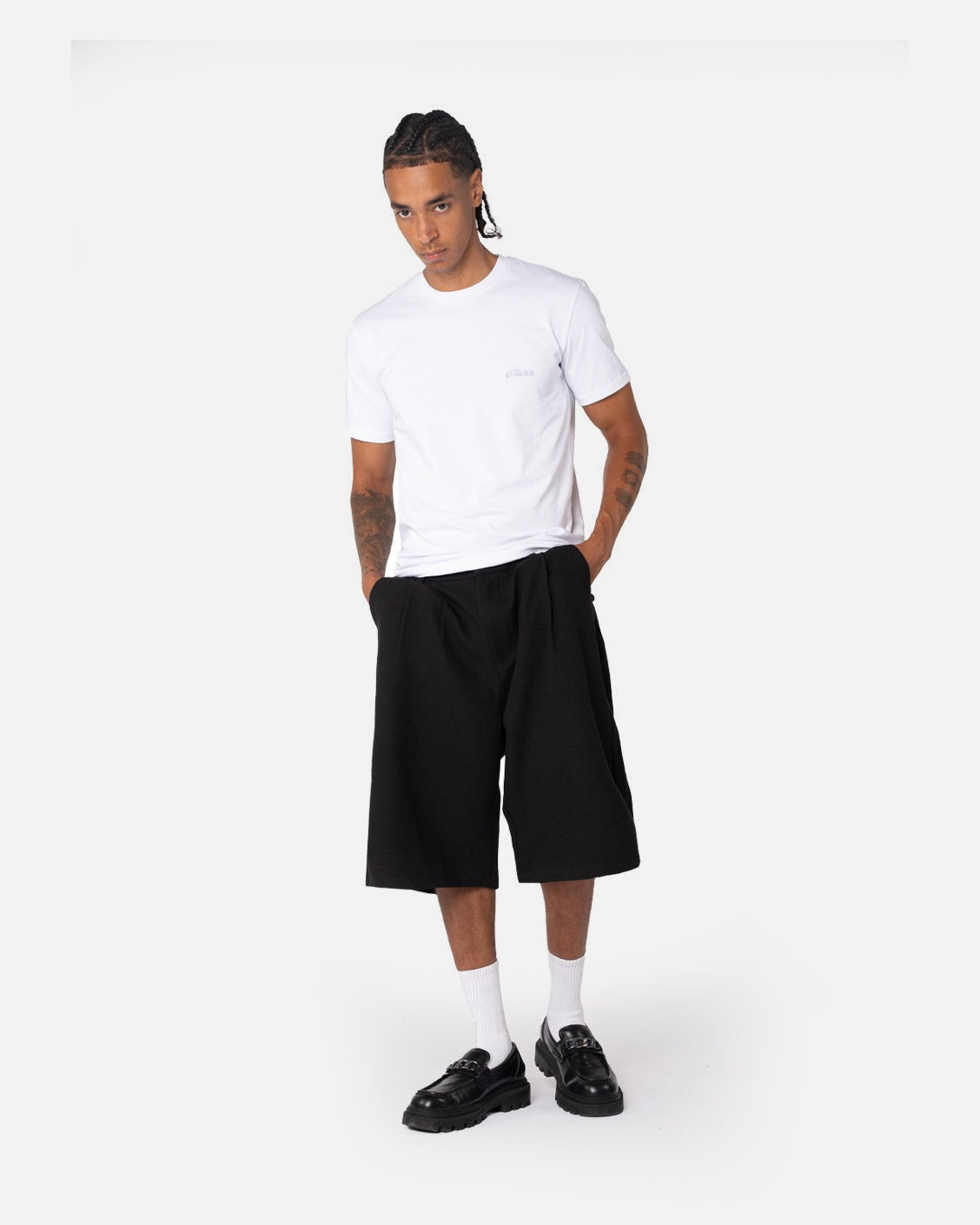 Tailored Pleat Shorts Black, product view 1 on a light grey background
