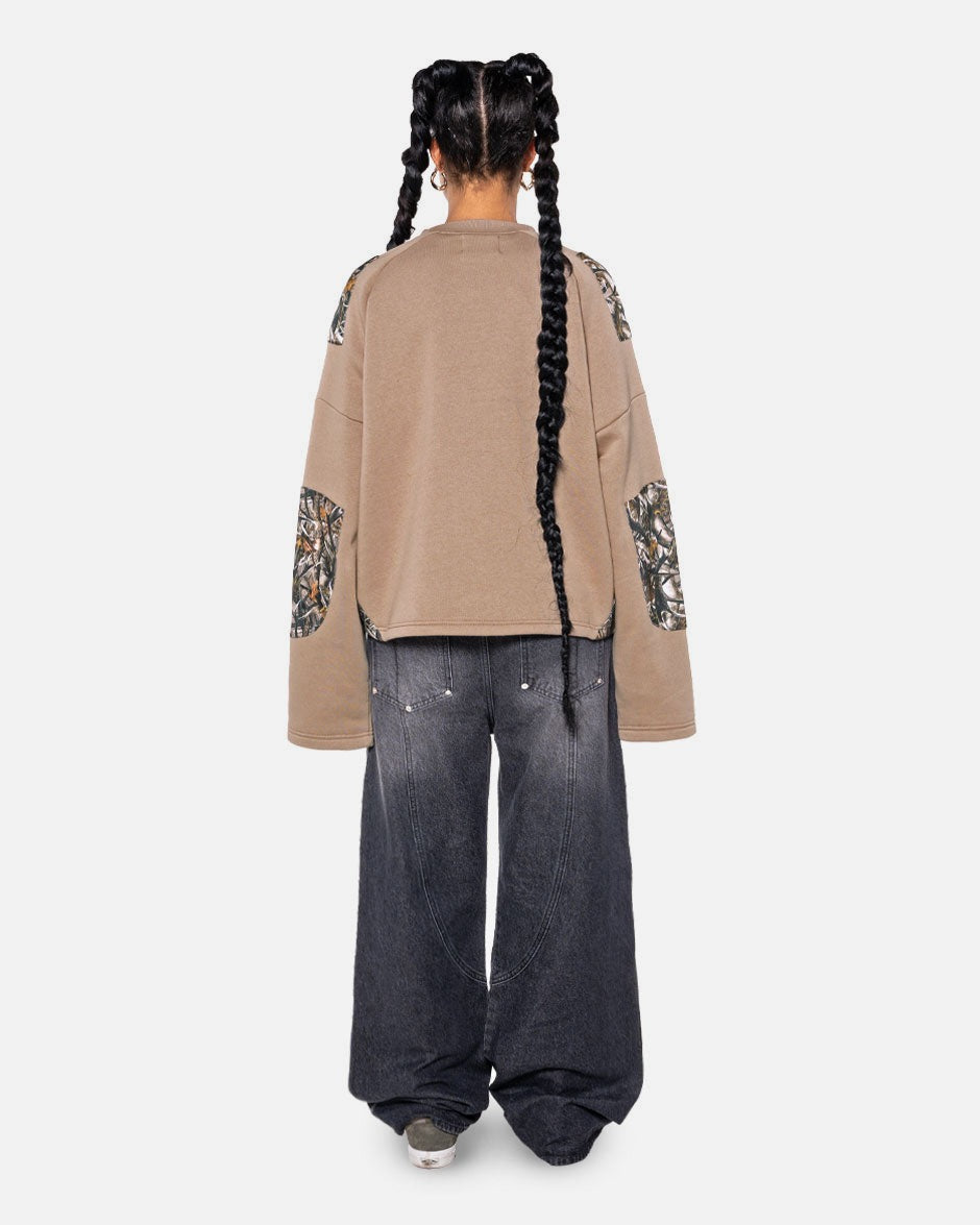 Camou Longsleeve Brown Forest, product view 4 on a light grey background