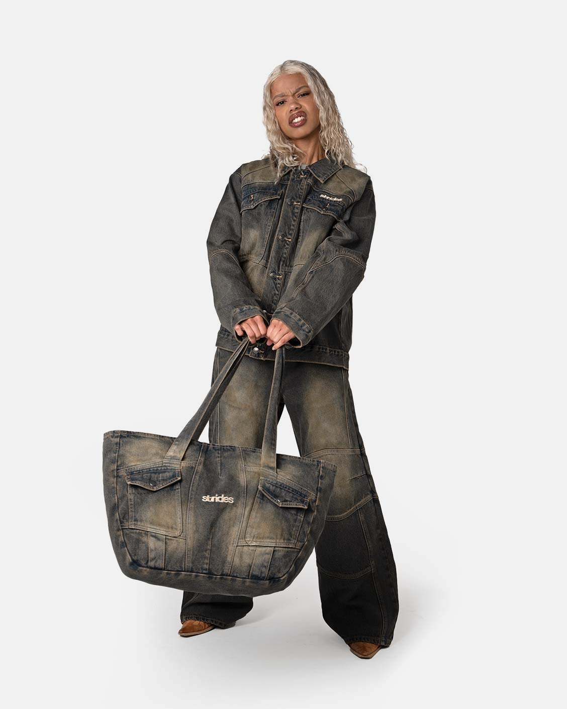 Miner Denim, product view 2 on a light grey background