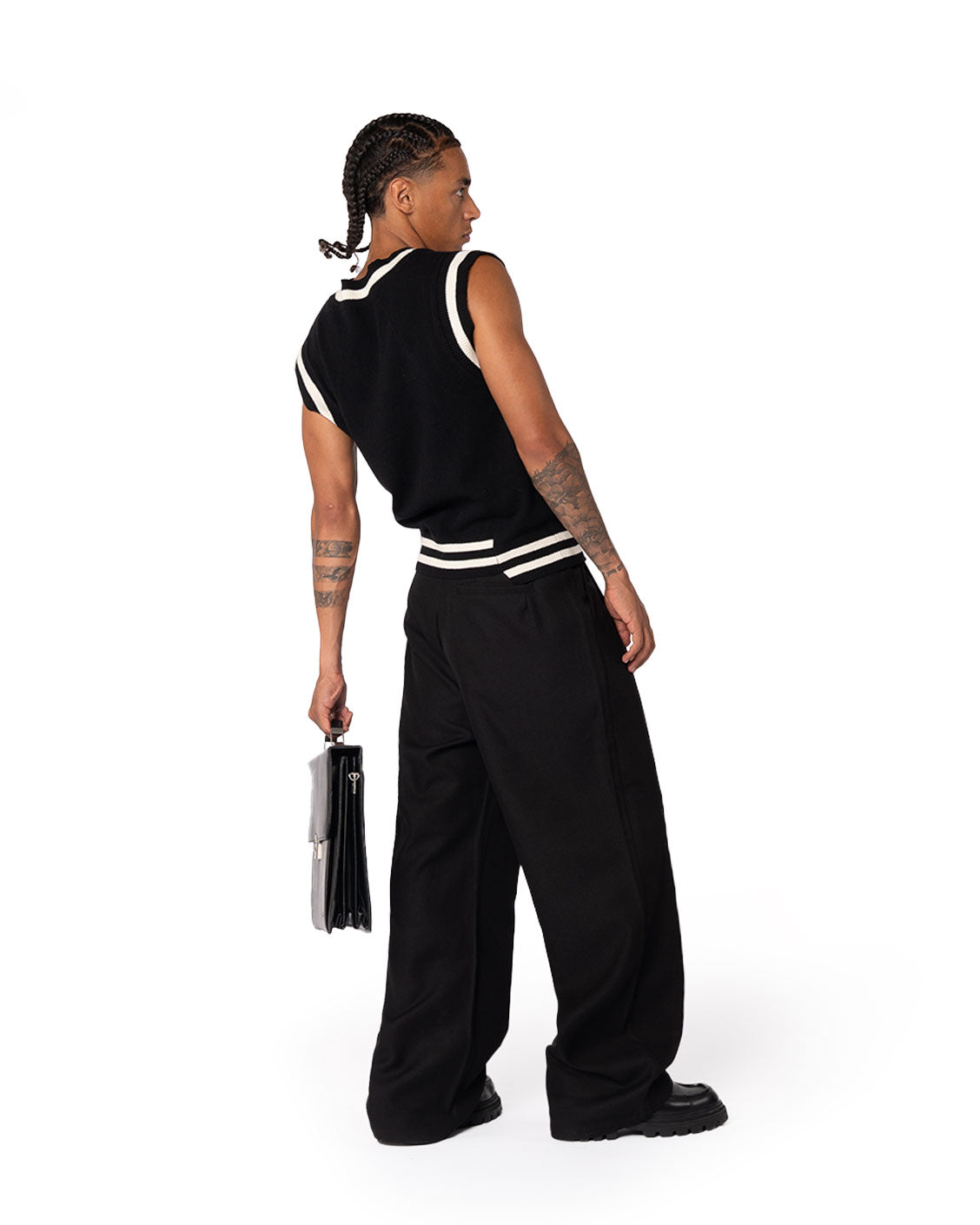 Ivy Line Knit Vest Black