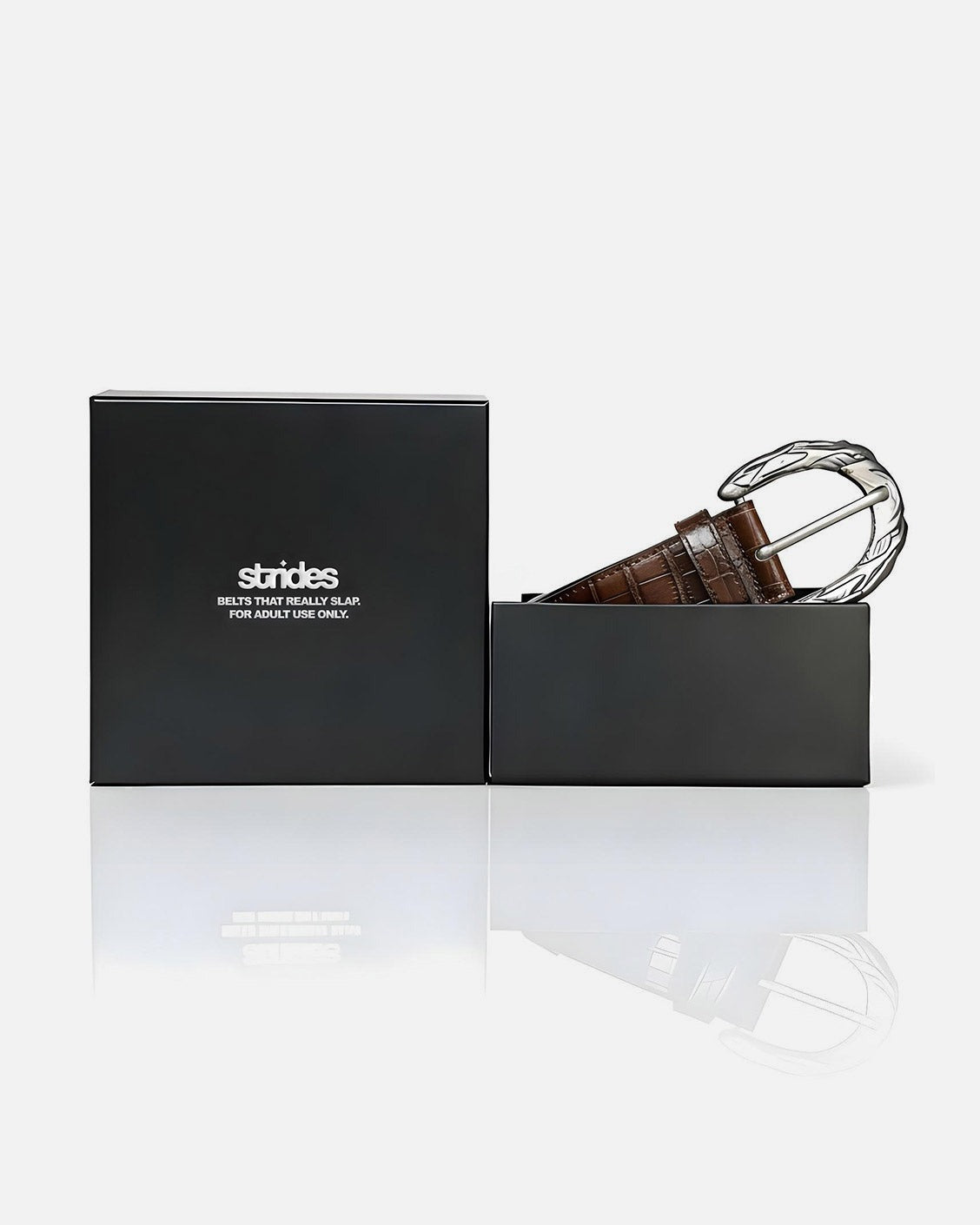 brown strides leather croco belt in a black elegant strides box