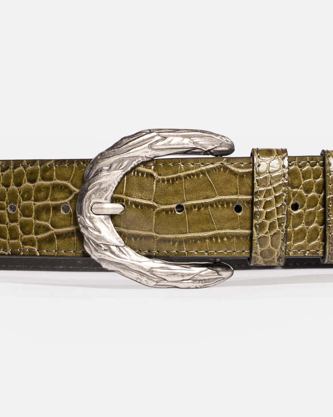 Green crocodile-patterned belt with a silver buckle on a white background