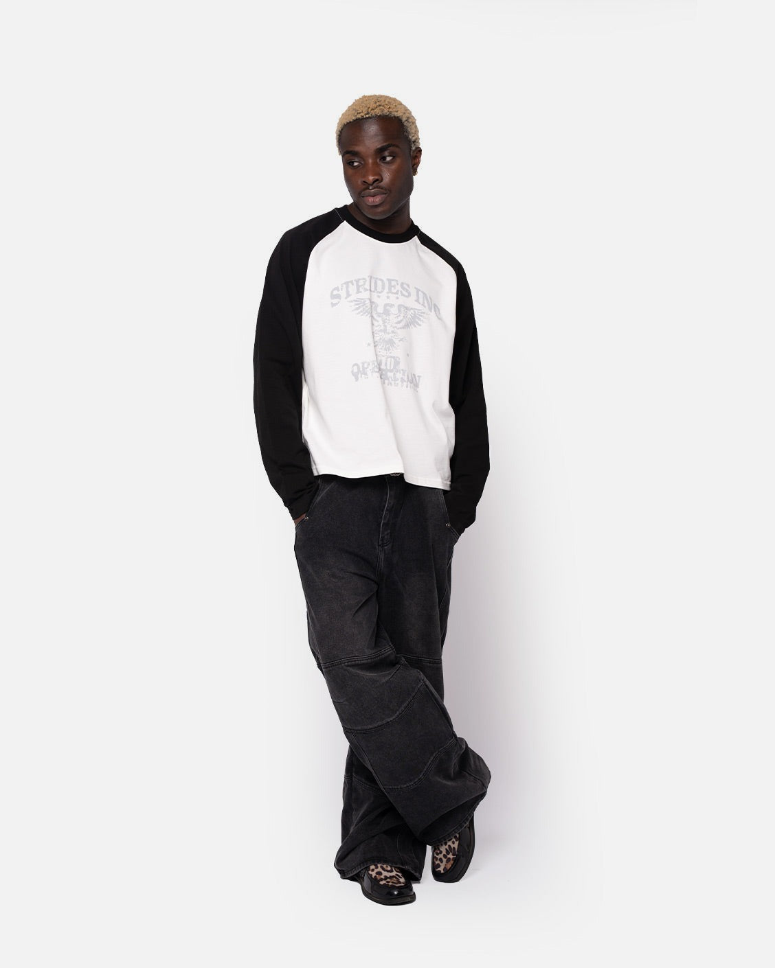 Military Raglan Longsleeve, product view 2 on a light grey background